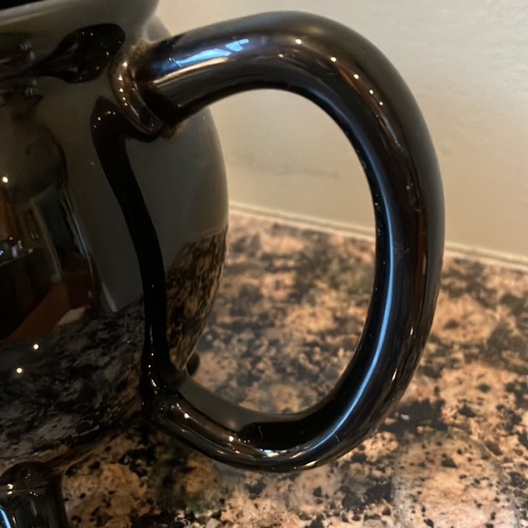 Disney Hocus Pocus Cauldron Mug - Picture 6 of 8